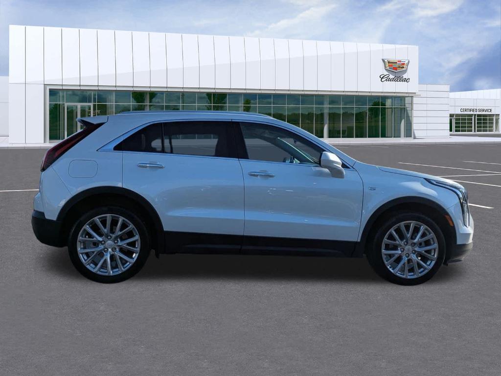 used 2022 Cadillac XT4 car, priced at $28,999