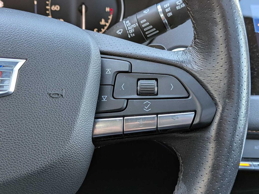 used 2023 Cadillac XT4 car, priced at $28,499