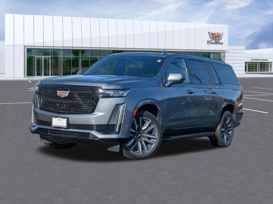 used 2021 Cadillac Escalade ESV car, priced at $65,394