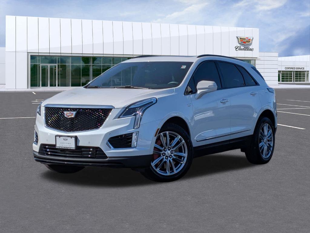 used 2024 Cadillac XT5 car, priced at $42,599