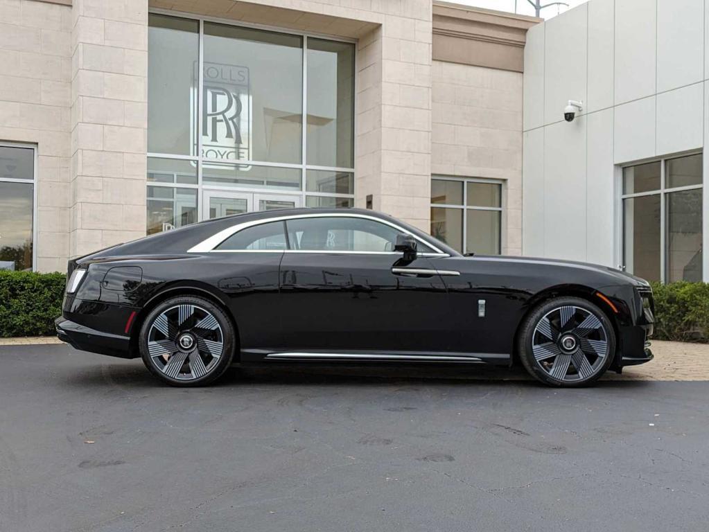new 2024 Rolls-Royce Spectre car, priced at $513,550