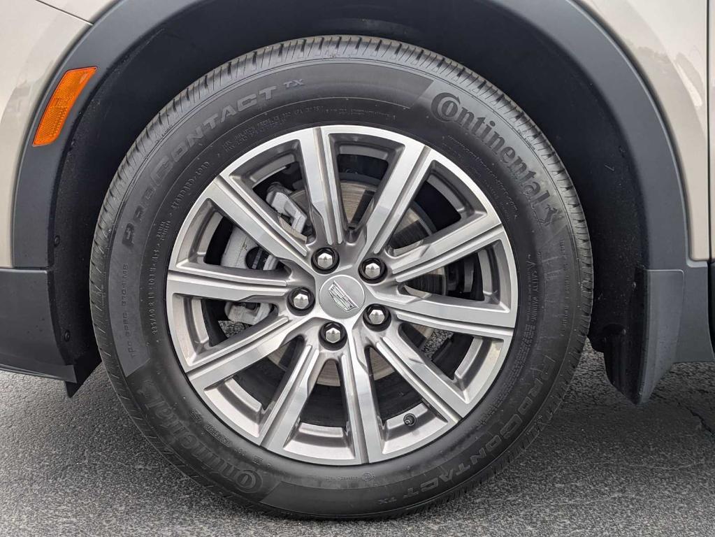 used 2023 Cadillac XT4 car, priced at $32,995
