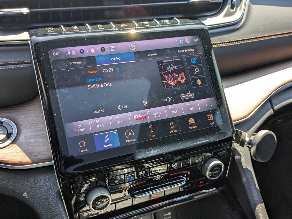 used 2022 Jeep Grand Cherokee car, priced at $40,999