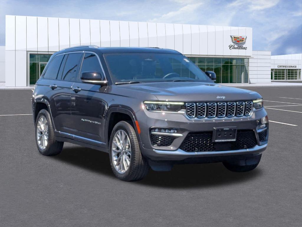 used 2022 Jeep Grand Cherokee car, priced at $40,999