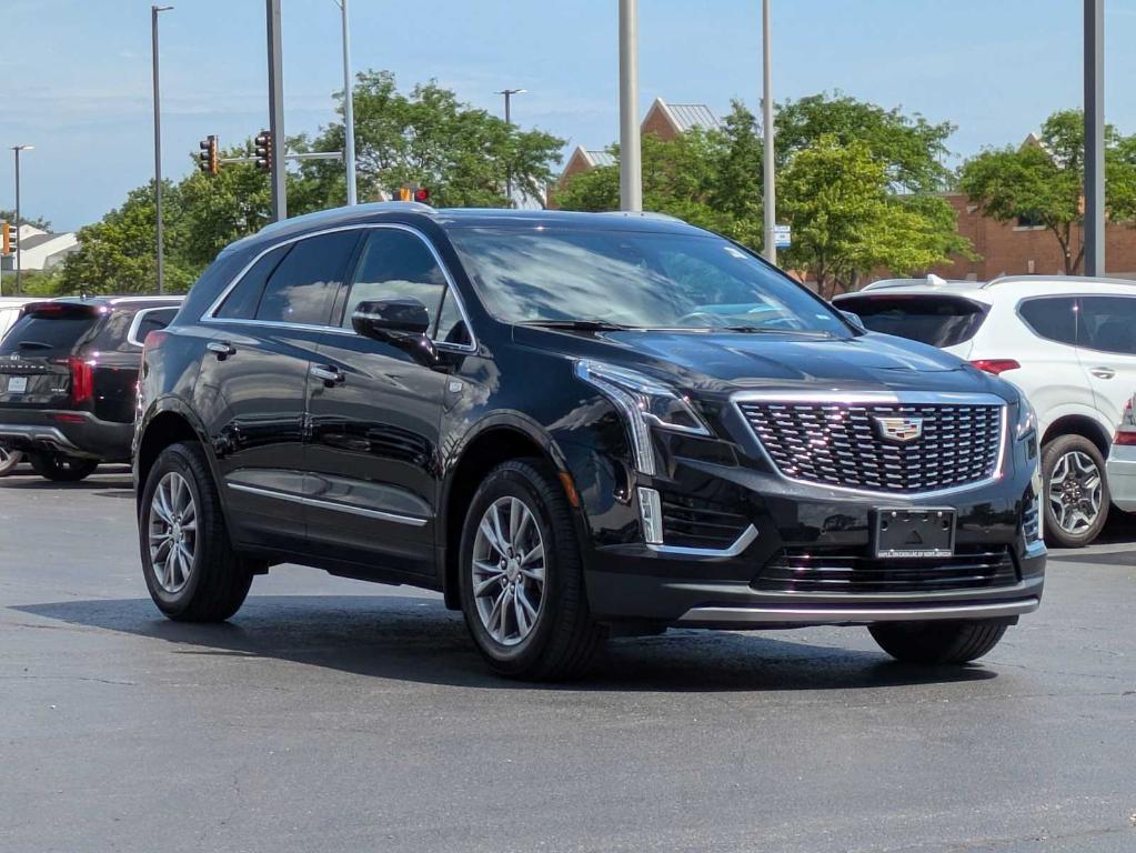 used 2022 Cadillac XT5 car, priced at $33,995