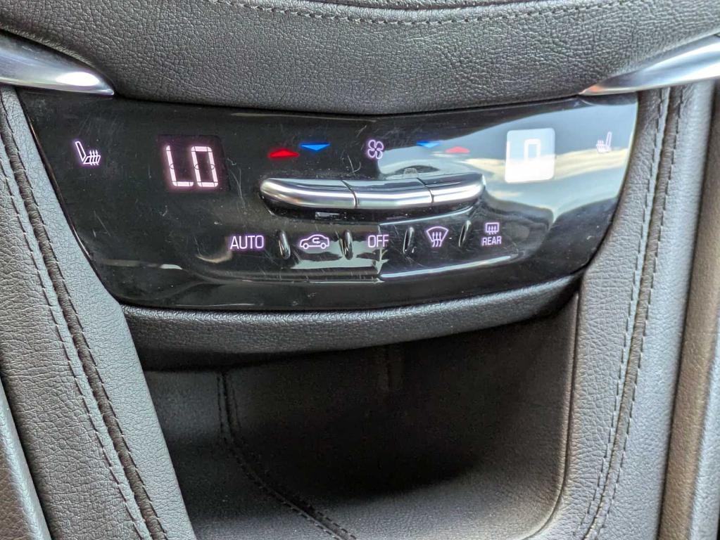 used 2022 Cadillac XT5 car, priced at $33,995