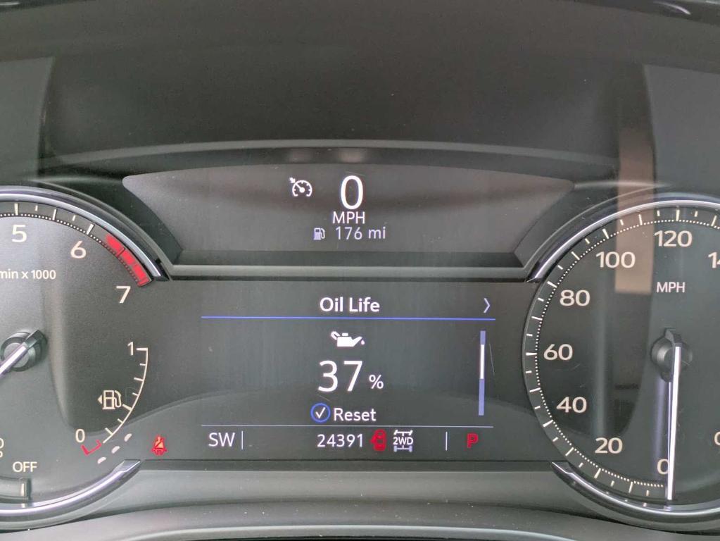 used 2022 Cadillac XT5 car, priced at $33,995