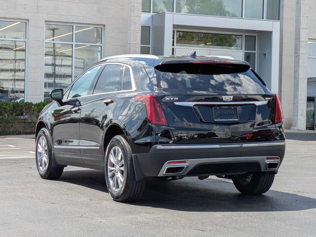 used 2022 Cadillac XT5 car, priced at $33,995