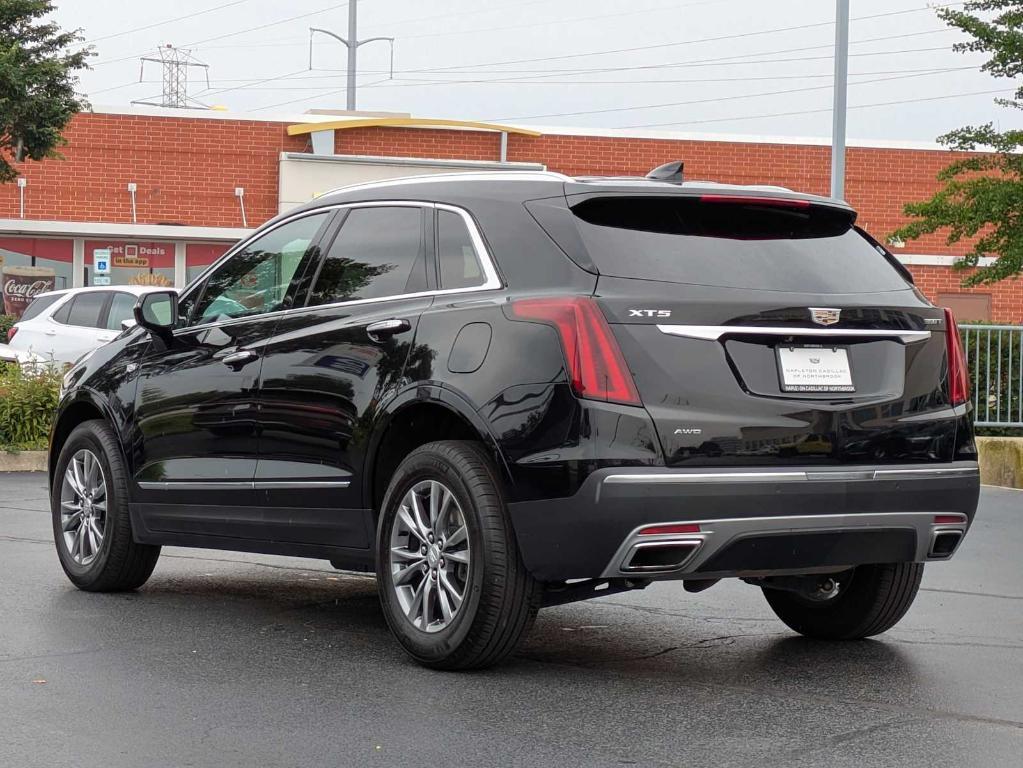 used 2021 Cadillac XT5 car, priced at $28,499