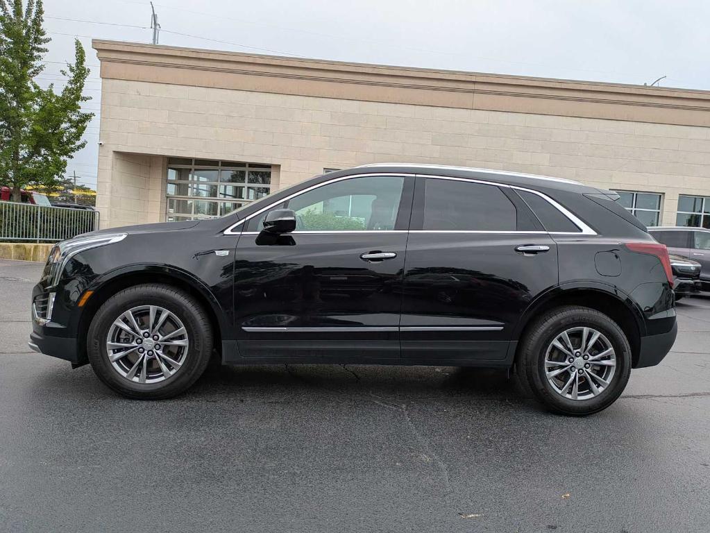 used 2021 Cadillac XT5 car, priced at $28,499