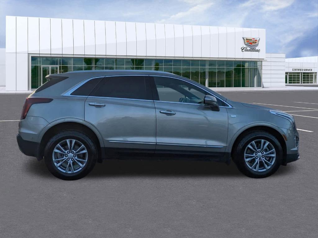 used 2022 Cadillac XT5 car, priced at $31,526