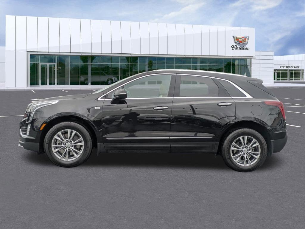 used 2022 Cadillac XT5 car, priced at $34,898