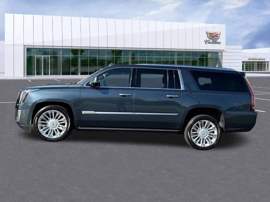 used 2020 Cadillac Escalade ESV car, priced at $40,898