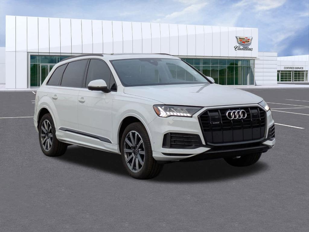 used 2024 Audi Q7 car, priced at $51,526