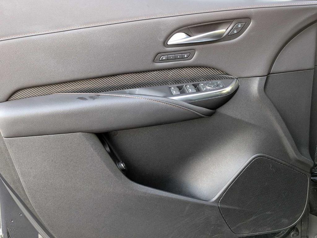 used 2023 Cadillac XT4 car, priced at $29,998