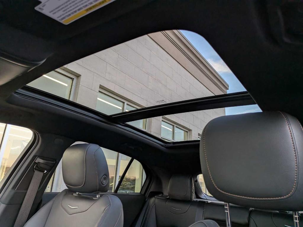 used 2023 Cadillac XT4 car, priced at $29,998