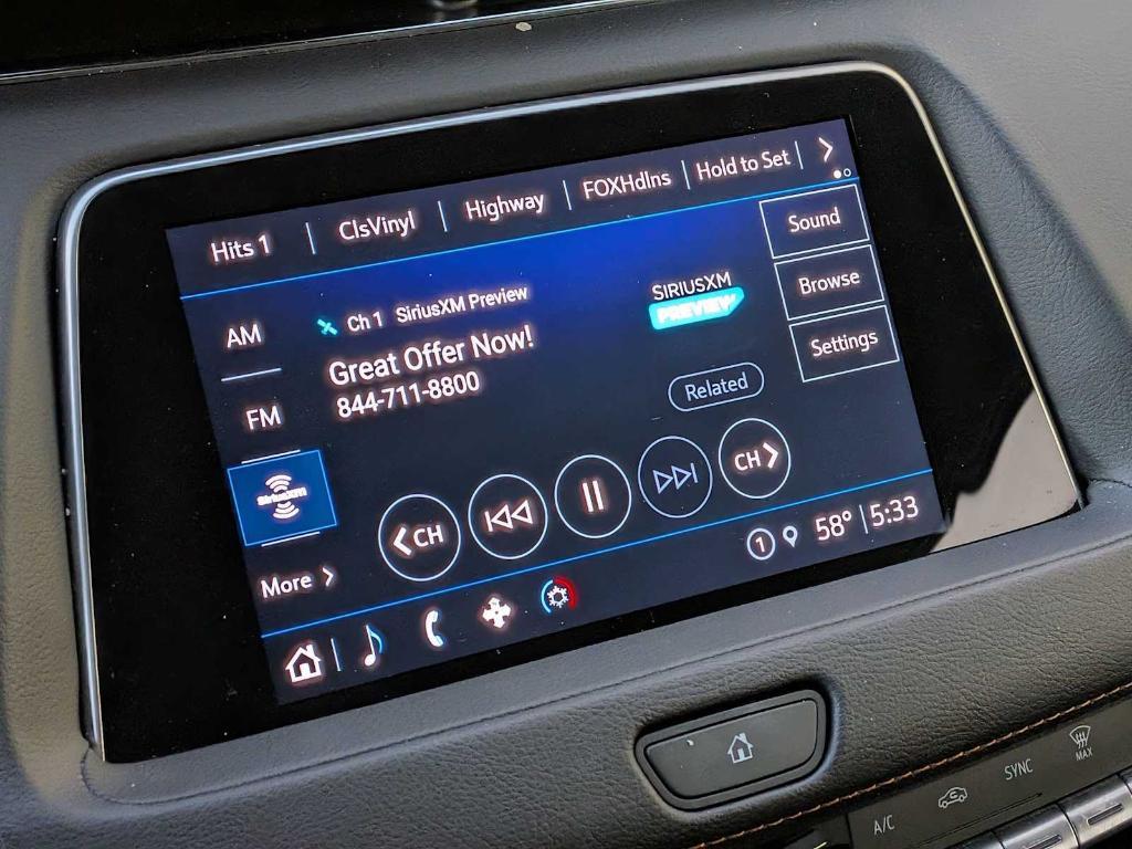 used 2023 Cadillac XT4 car, priced at $29,998