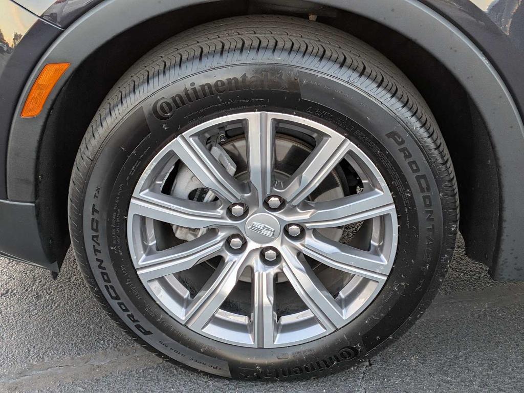 used 2023 Cadillac XT4 car, priced at $29,998