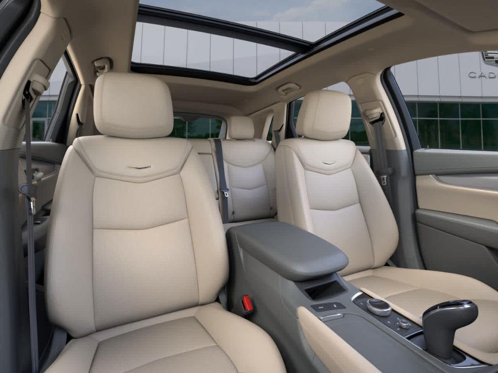 new 2025 Cadillac XT5 car, priced at $55,385