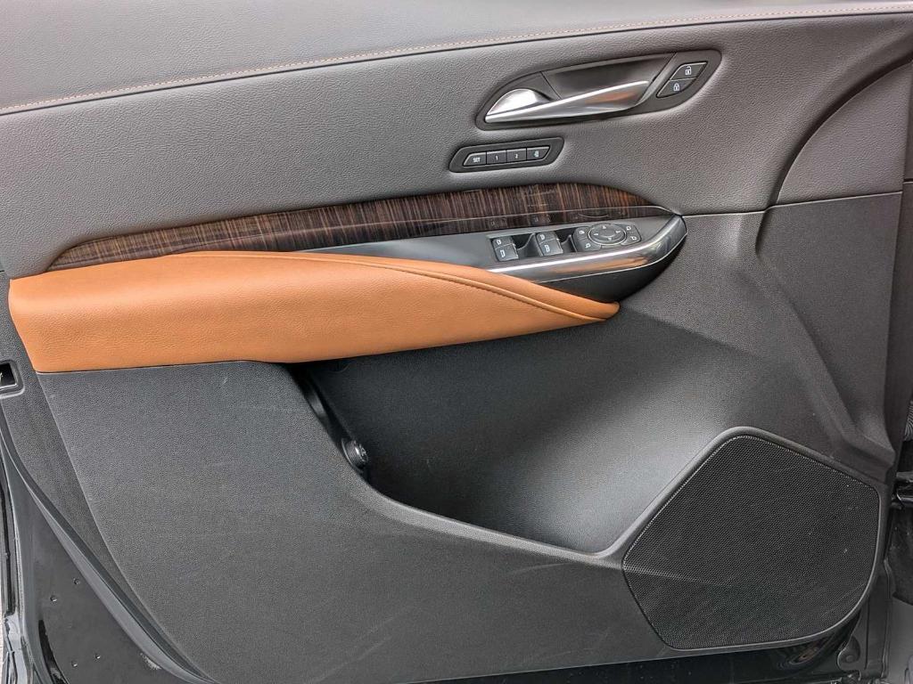 used 2022 Cadillac XT4 car, priced at $30,998