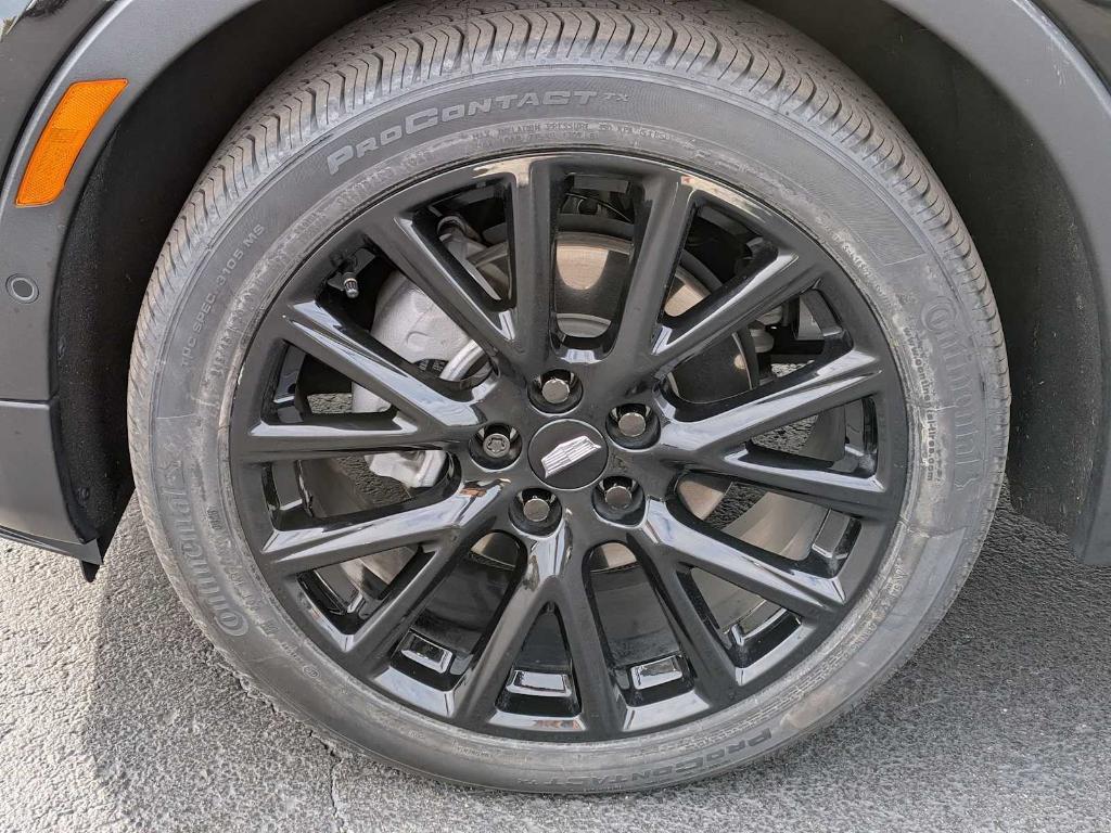 used 2022 Cadillac XT4 car, priced at $30,998