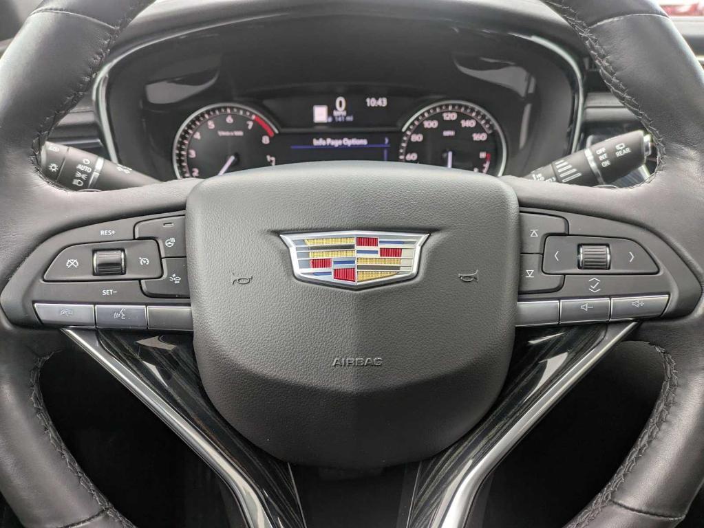 used 2021 Cadillac XT6 car, priced at $35,898