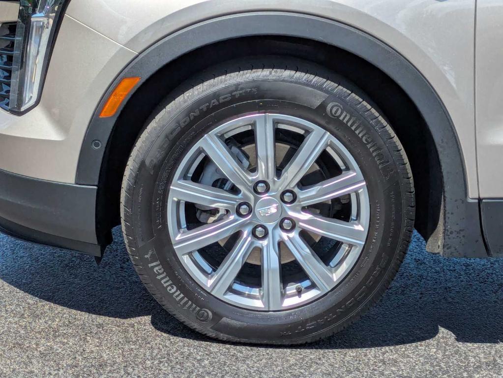 used 2023 Cadillac XT4 car, priced at $28,499