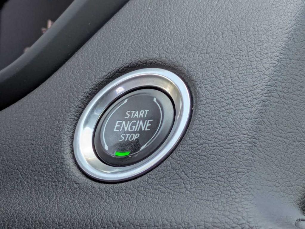 used 2023 Cadillac XT4 car, priced at $28,499