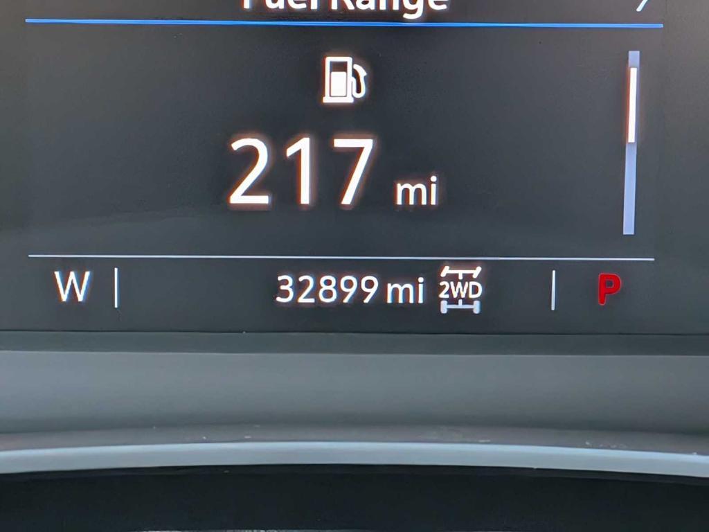 used 2023 Cadillac XT5 car, priced at $32,998