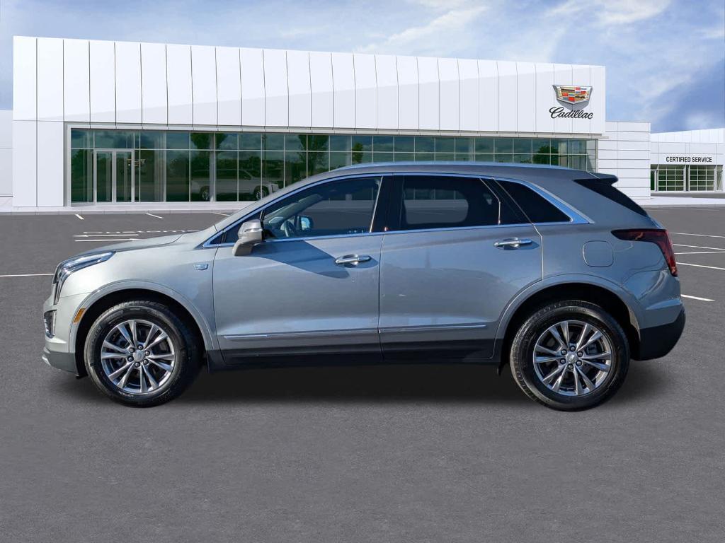 used 2023 Cadillac XT5 car, priced at $32,998