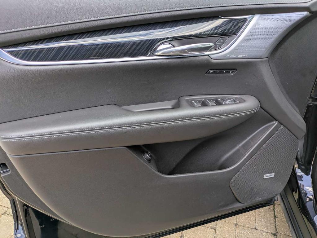 used 2023 Cadillac XT6 car, priced at $44,999