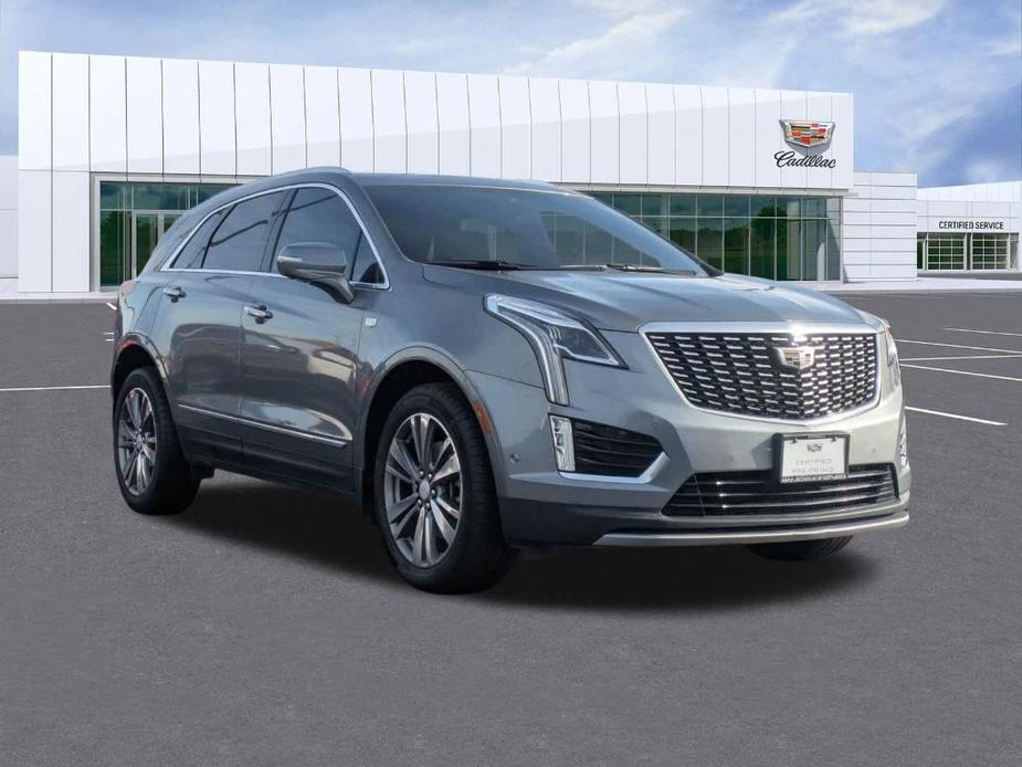 used 2021 Cadillac XT5 car, priced at $32,526