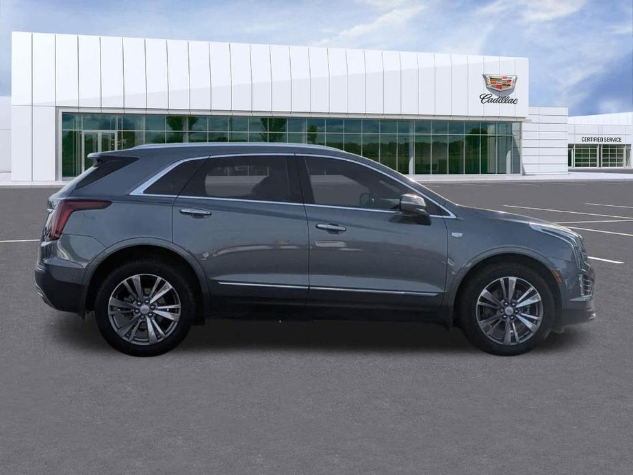 used 2021 Cadillac XT5 car, priced at $32,526