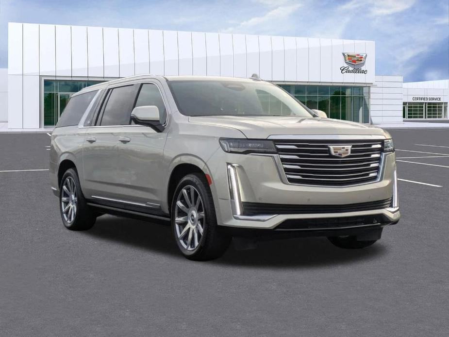 used 2023 Cadillac Escalade ESV car, priced at $91,898