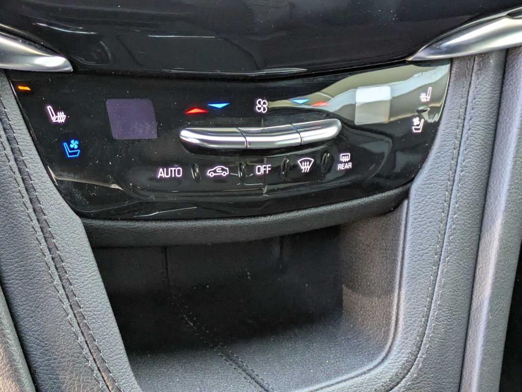 used 2021 Cadillac XT6 car, priced at $35,237