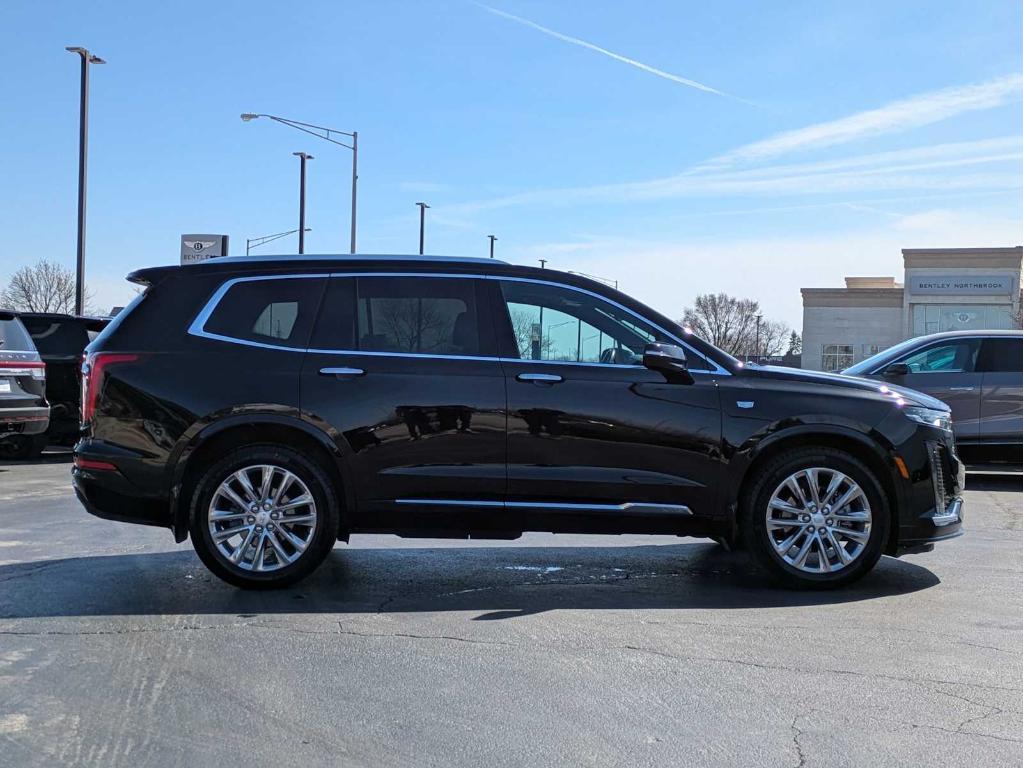 used 2021 Cadillac XT6 car, priced at $35,237