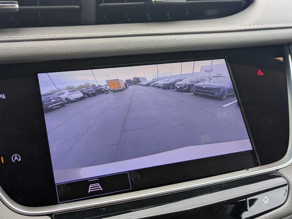 used 2022 Cadillac XT5 car, priced at $30,995
