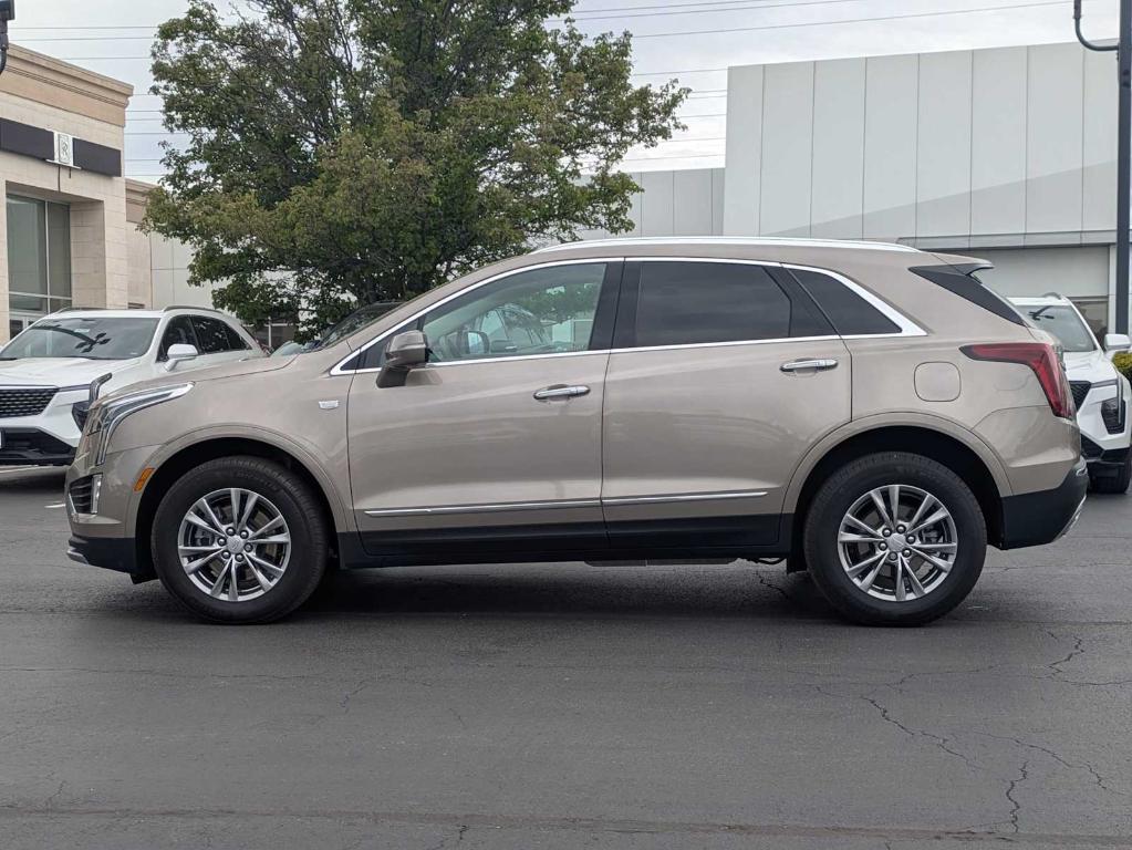 used 2022 Cadillac XT5 car, priced at $30,995