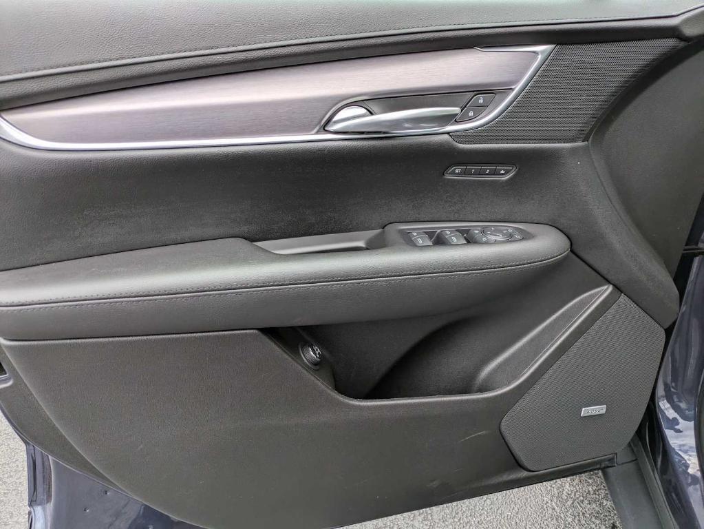 used 2018 Cadillac XT5 car, priced at $23,995