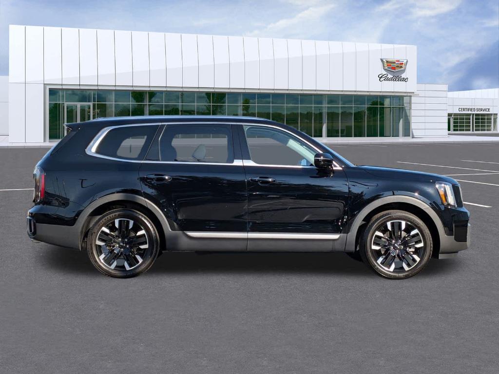 used 2023 Kia Telluride car, priced at $40,299
