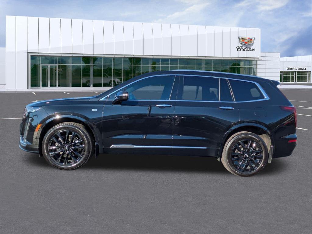 used 2023 Cadillac XT6 car, priced at $40,799
