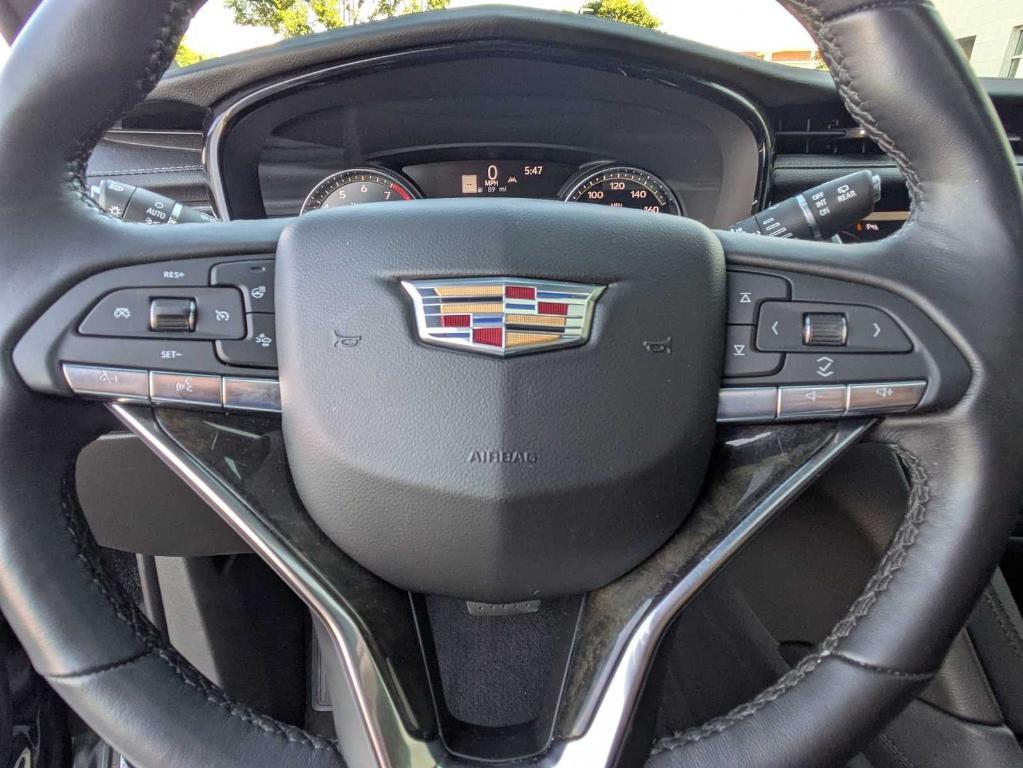 used 2023 Cadillac XT6 car, priced at $40,799