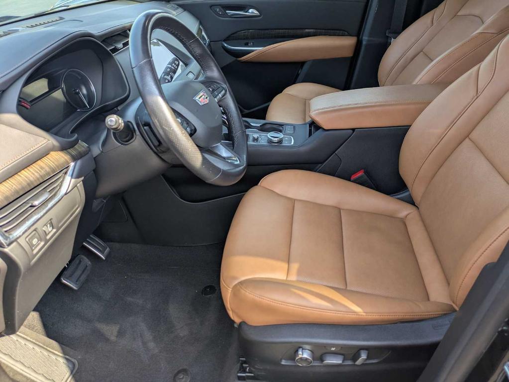 used 2023 Cadillac XT4 car, priced at $31,995