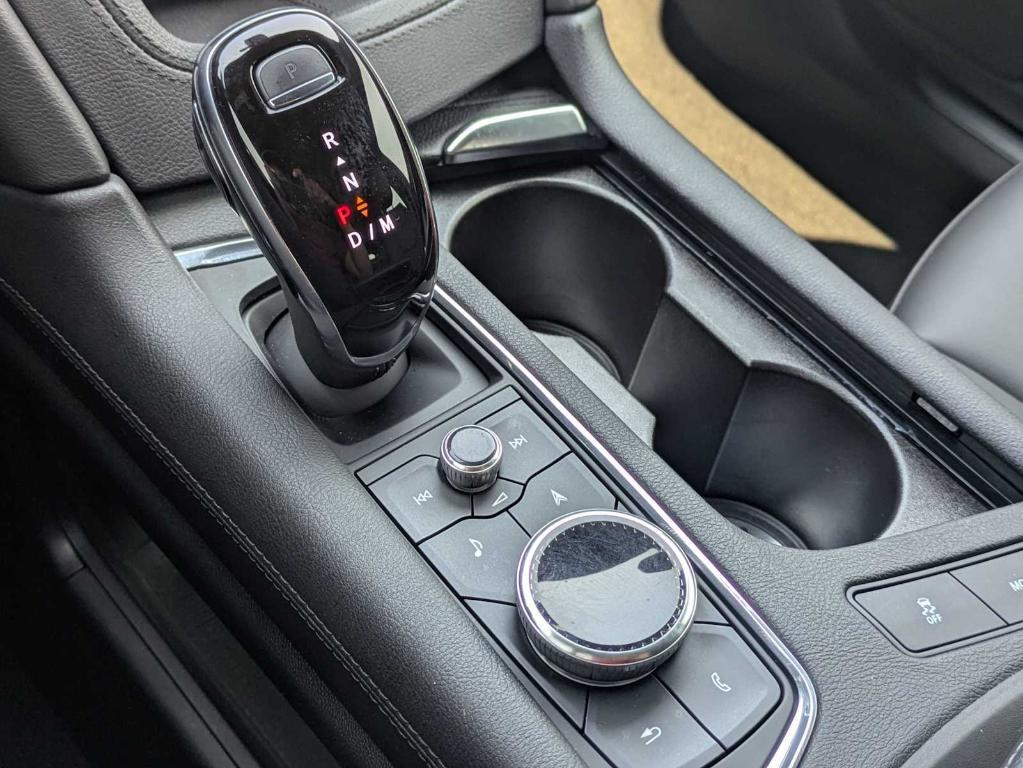 used 2020 Cadillac XT5 car, priced at $27,995