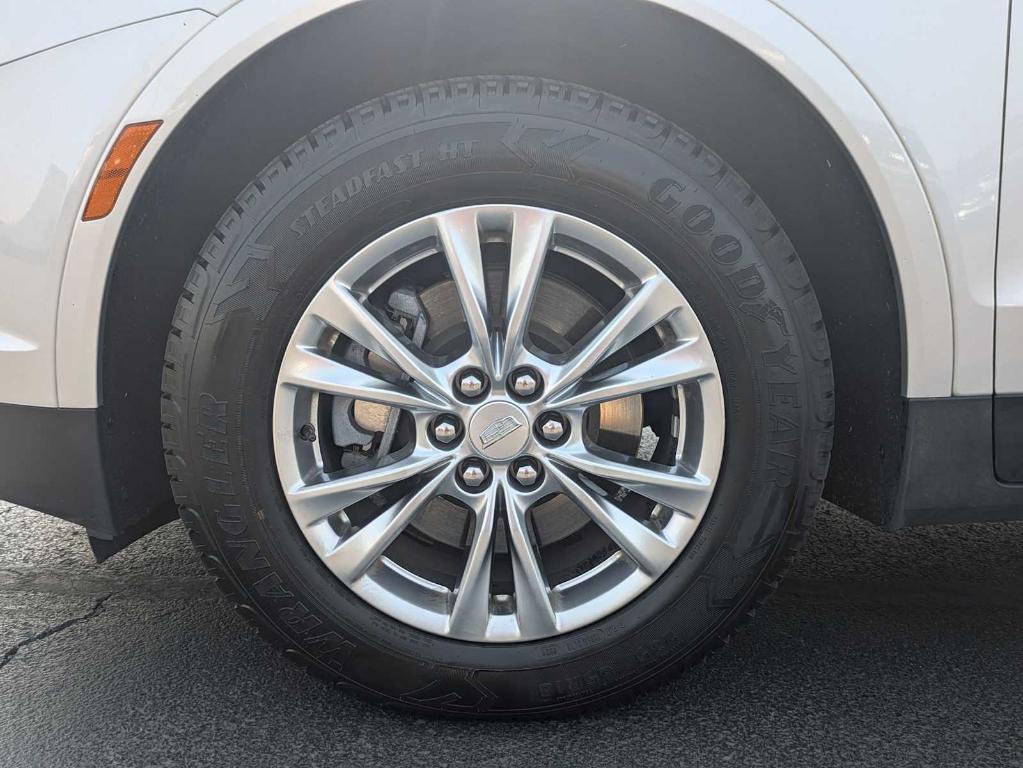 used 2020 Cadillac XT5 car, priced at $27,995
