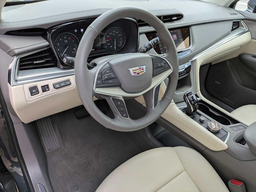 used 2023 Cadillac XT5 car, priced at $35,495