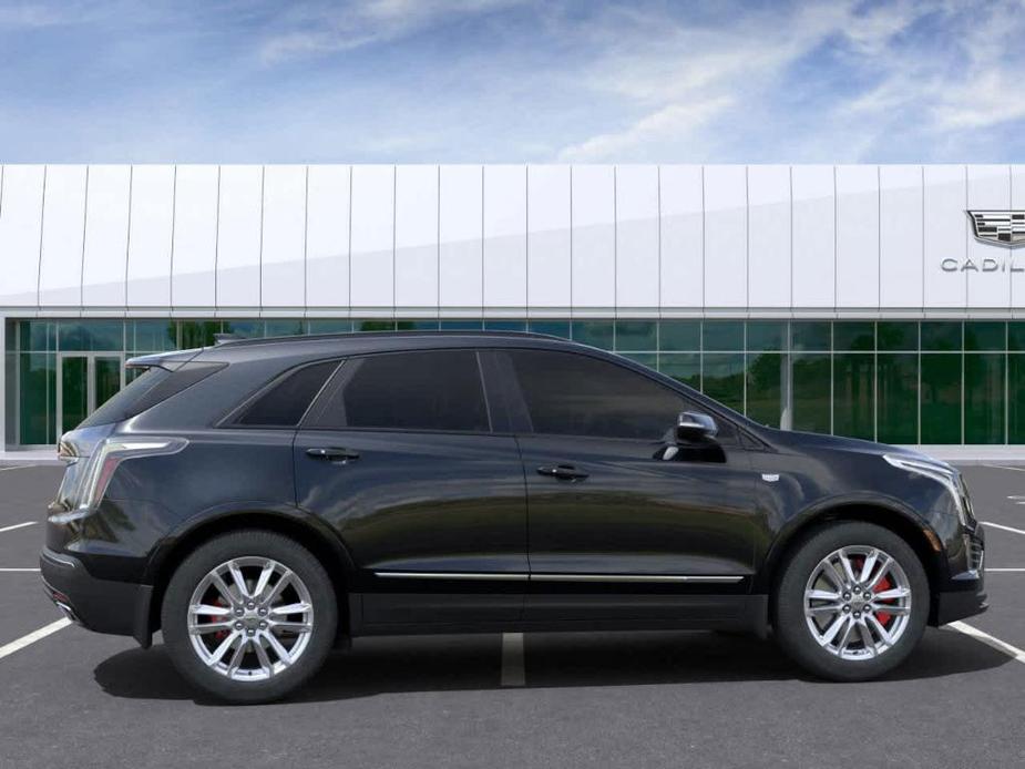 new 2025 Cadillac XT5 car, priced at $60,130