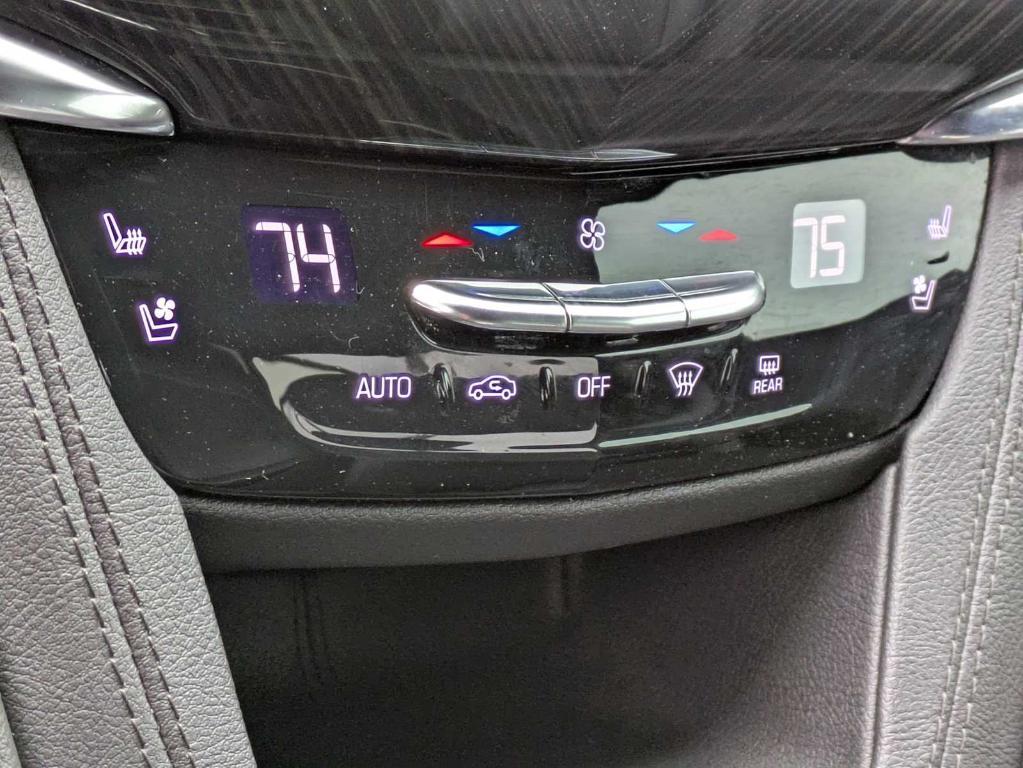 used 2020 Cadillac XT6 car, priced at $28,495