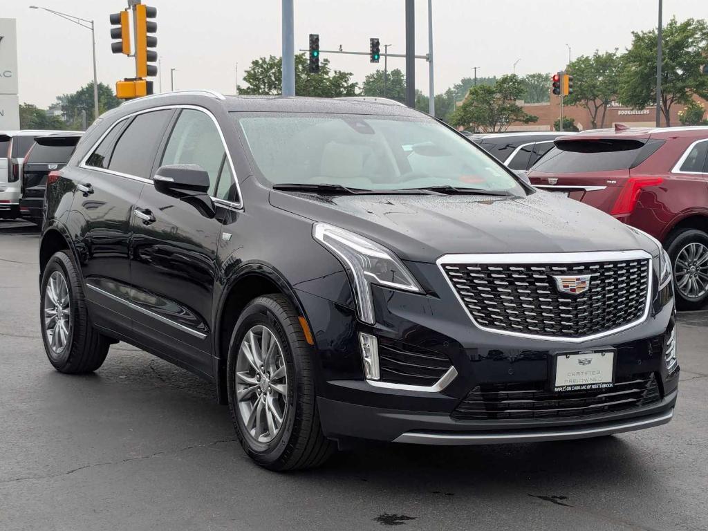 used 2022 Cadillac XT5 car, priced at $34,999