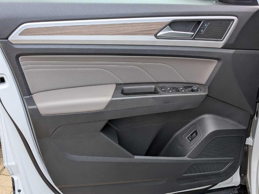 used 2023 Volkswagen Atlas car, priced at $30,699